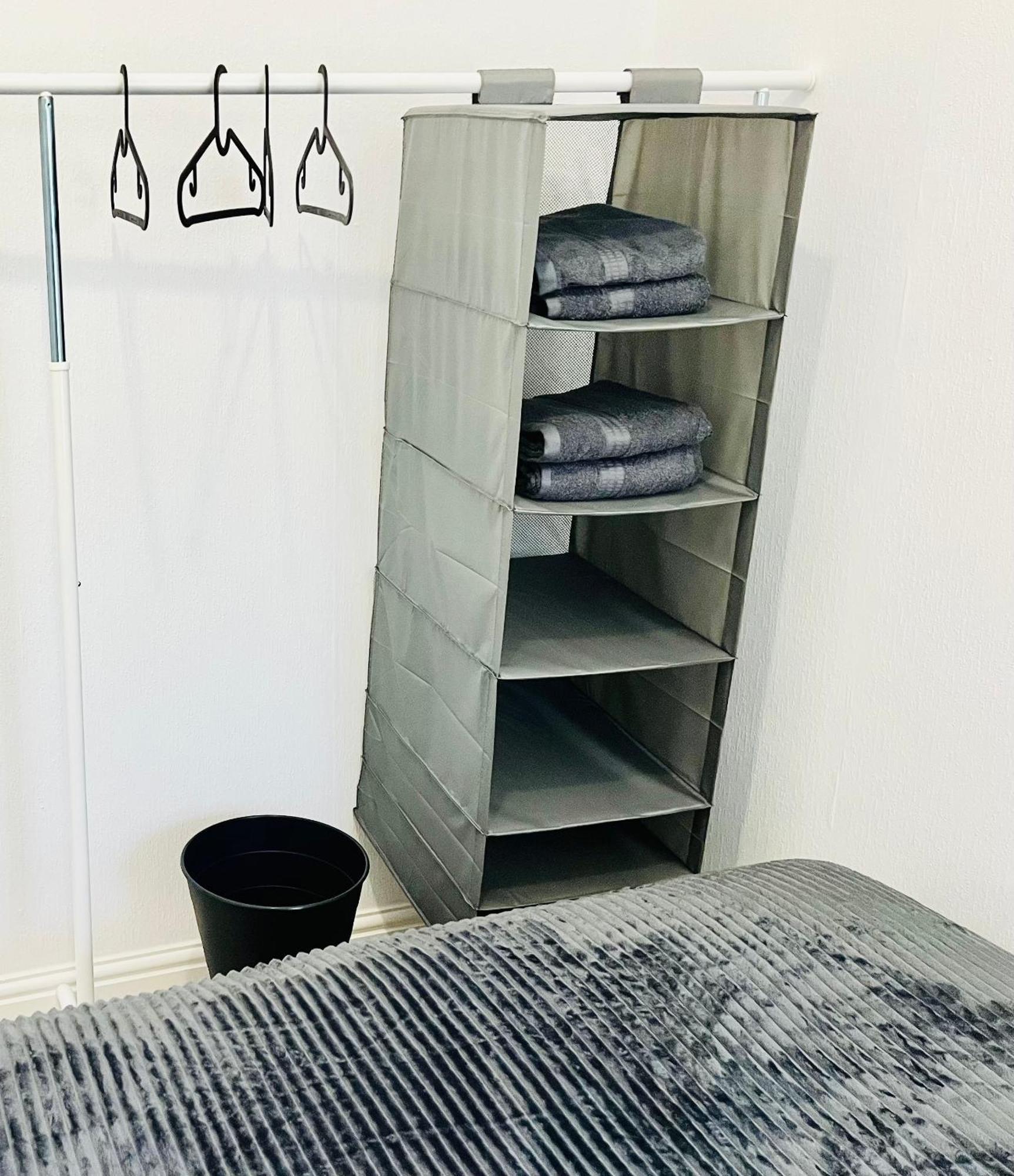 Free Parking ,Modern 4 Bedrooms 10Min From Birmingham City Centre Ideal For Contractors ,Groups And Families Birmingham
